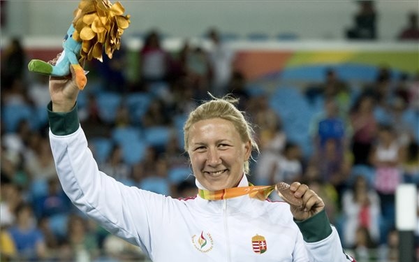Paralimpia 2016 - Krajnyák Zsuzsanna bronzérmes tőrben