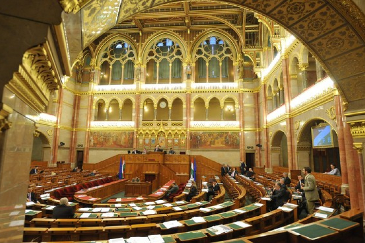 OGY - Orbán: az Élet menete napján nem tarthatnak a felvonulókat sértő rendezvényeket