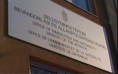 BÁH: egyre több kísérő nélküli gyerek érkezik illegálisan Magyarországra