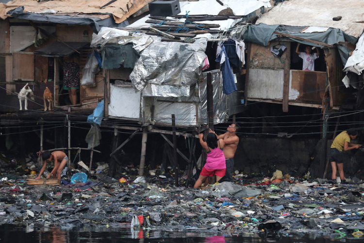 Megérkezett a szupertájfun Kínába