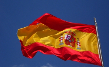 Spanyolország június 21-től korlátozások nélkül fogadja az uniós állampolgárokat