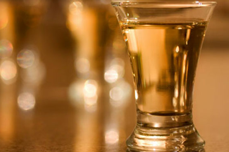 A tequilában található cukor véd az elhízástól