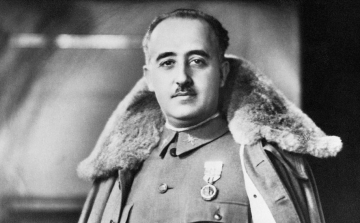 Elrendelte Franco tábornok exhumálását a spanyol kormány